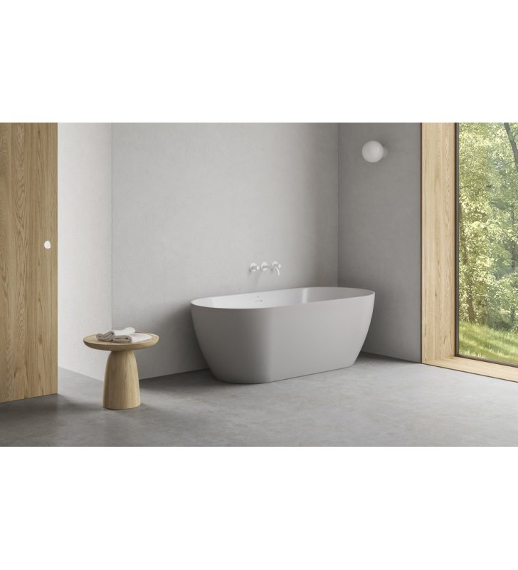 Laisvai pastatoma vonia Ravak Freedom O Tec 1700x770, balta su juodais priedais